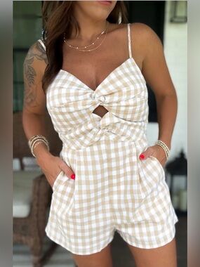 Promesa Gingham Romper with Open Double Knot Keyhole design w/shorts S/M/L
